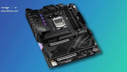 华硕ROG X870E Apex主板上新，快拆设计悄然升级解决金手指损伤问题