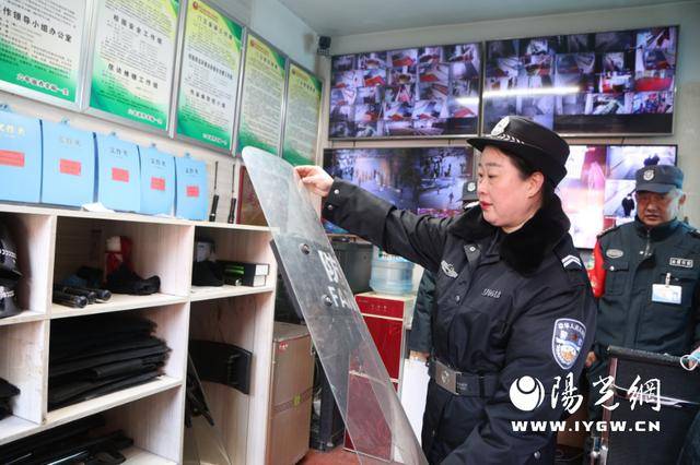 府谷公安多措并举织密校园安全“防护网”