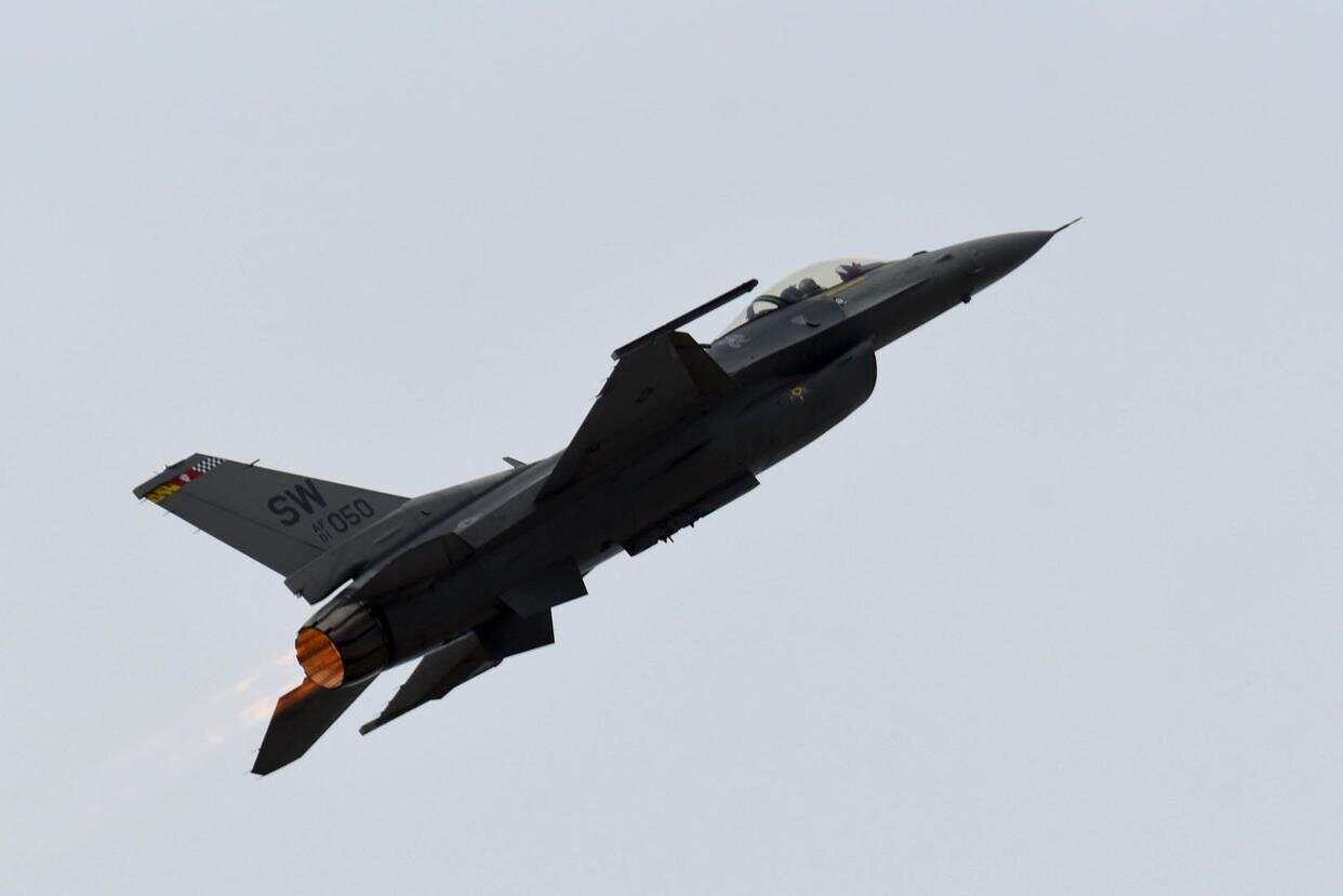 美军“毒蛇”战机撞上UFO?文件解密了!