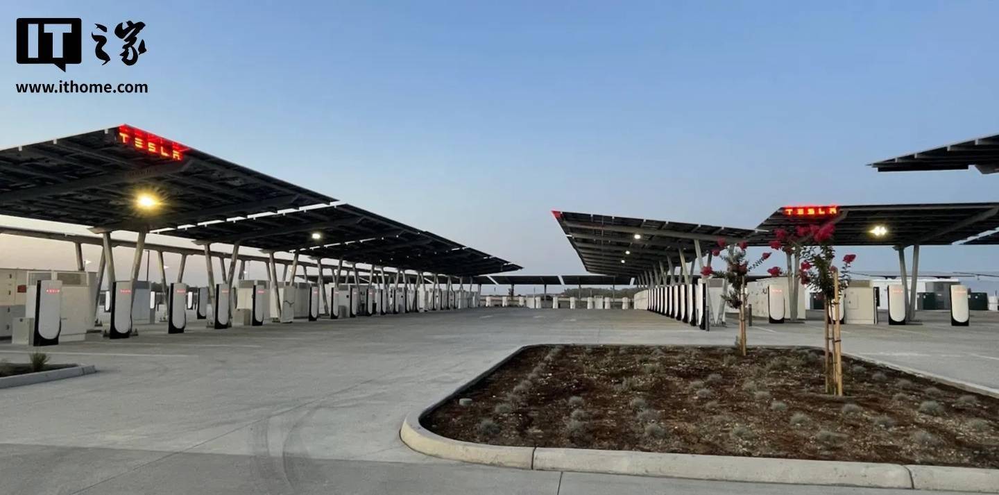 首度真正实现“离网运行”:特斯拉新一代 Oasis 超充站试运营