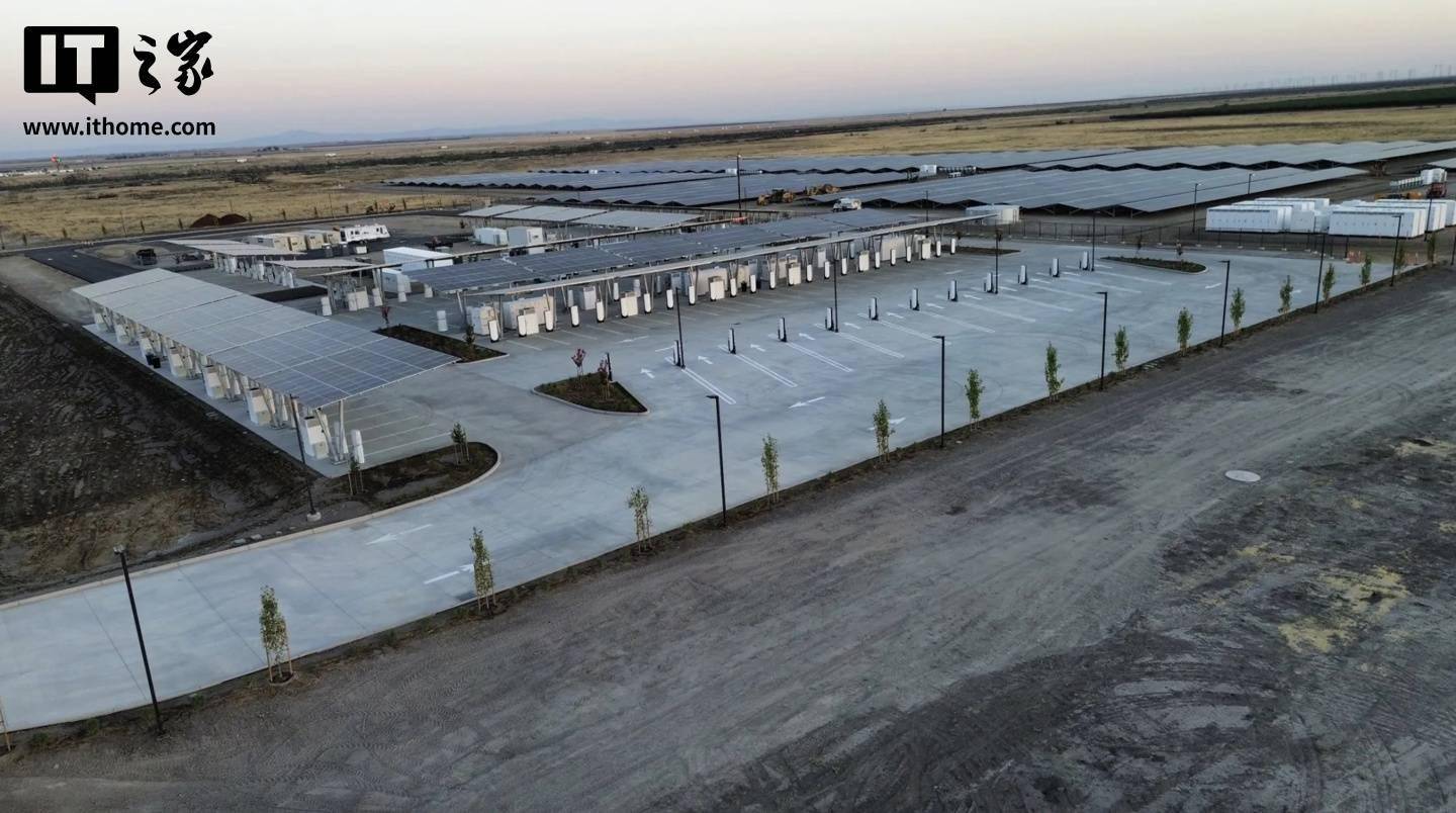 首度真正实现“离网运行”:特斯拉新一代 Oasis 超充站试运营