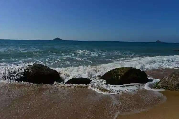 马科斯没想到!上万艘中国渔船出港,要给菲律宾点颜色,场景十分震撼