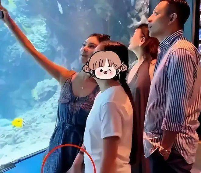 马筱梅谈大S俩个孩子又被网暴!各种恶毒的话频出,怒斥她蹭大S流量