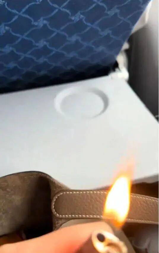 在航班飞行过程中点燃打火机?已被行拘!