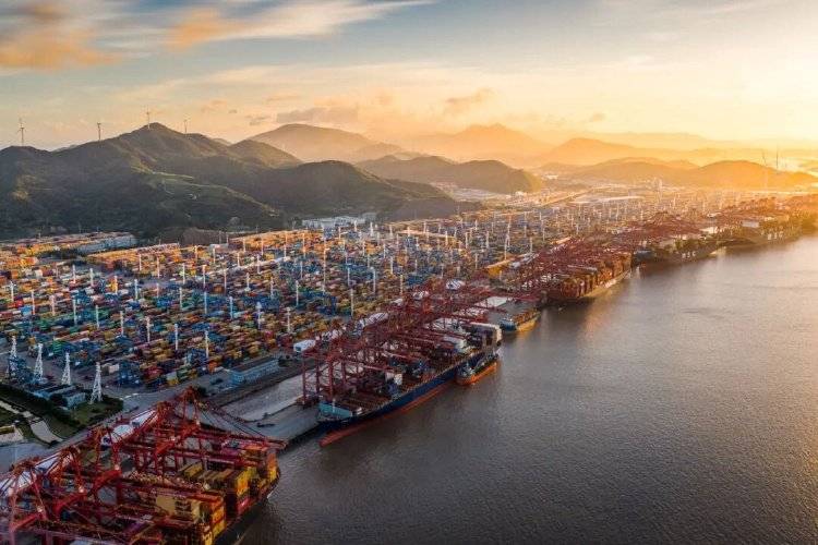 18天直达欧洲!“中欧北极快航”开通