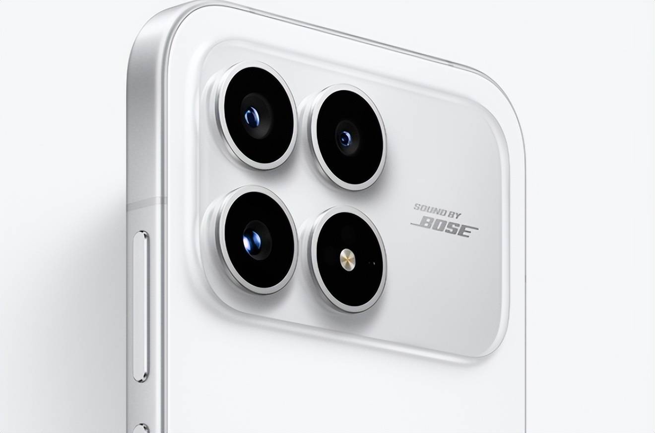 后置三摄!红米K90标准版揭开面纱,黄金中尺寸+BOSE调音